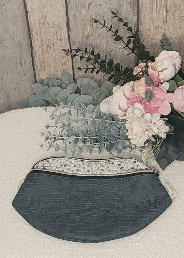 Sac banane simili cuir python vert anglais