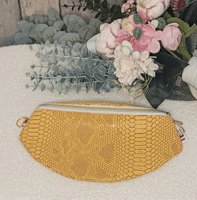 Sac banane simili cuir python jaune