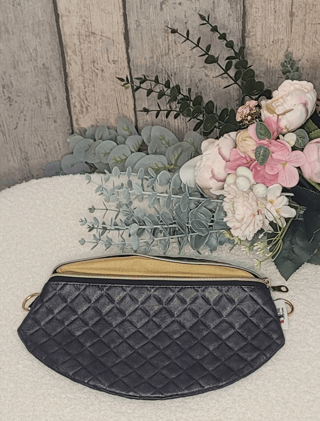 Sac banane simili cuir marron matelassé