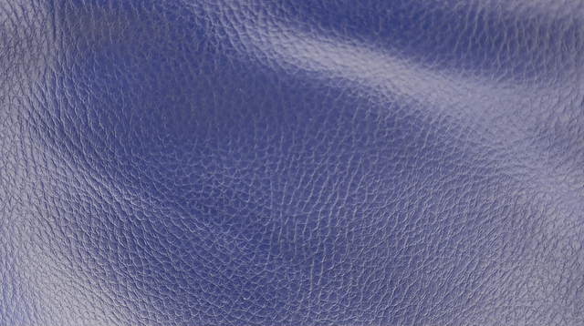 Sac banane simili cuir bleu roi